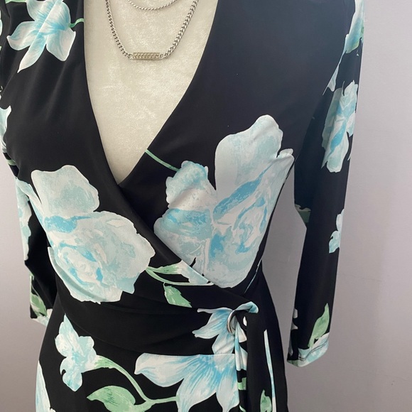 Designer dress - Picture 4 of 4